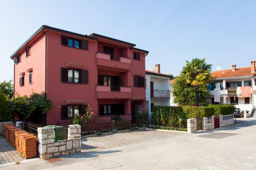 Apartments Banić — 4-Star Luxury Hotel in Porec, Croatia