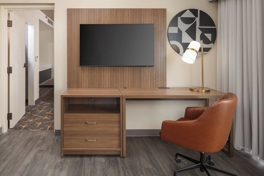 Holiday Inn Hotel & Suites Springfield I 44 by IHG - photo 21