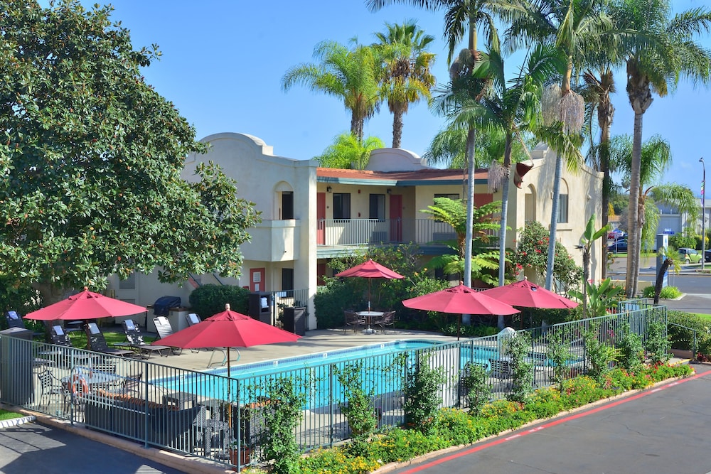 Lamplighter Inn & Suites at SDSU - photo 49
