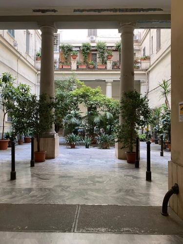 Nigna B&b — 4-Star Luxury Hotel in Naples, Italy