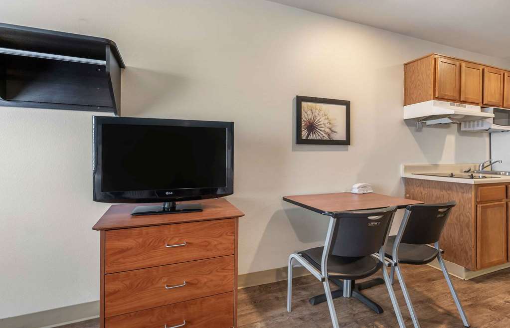 Extended Stay America Select Suites Gainesville - photo 22