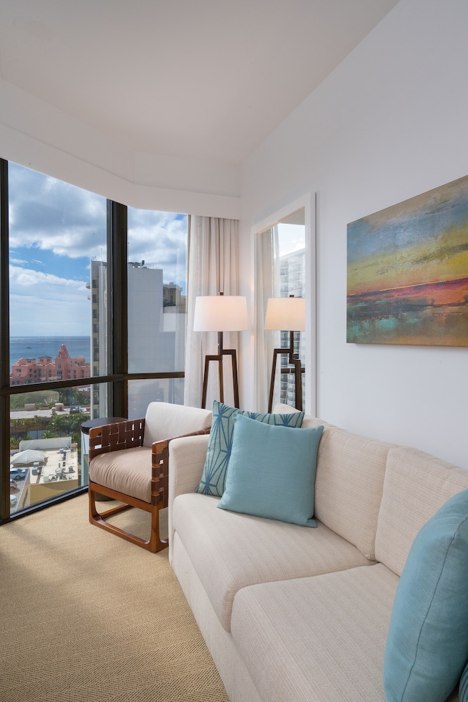 Hyatt Centric Waikiki Beach - photo 13