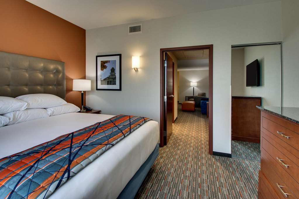Drury Inn & Suites Iowa City Coralville - photo 22