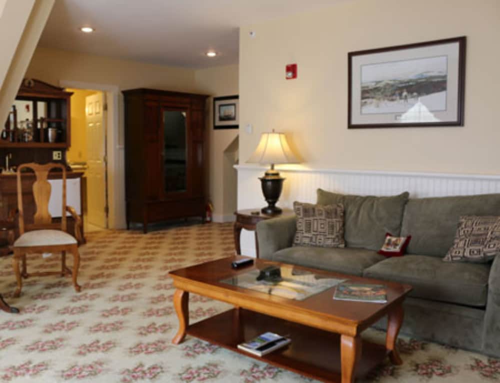 Kearsarge Inn - photo 33