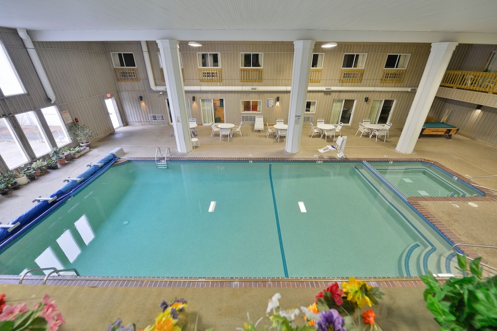 Sandwich Lodge & Resort - photo 49