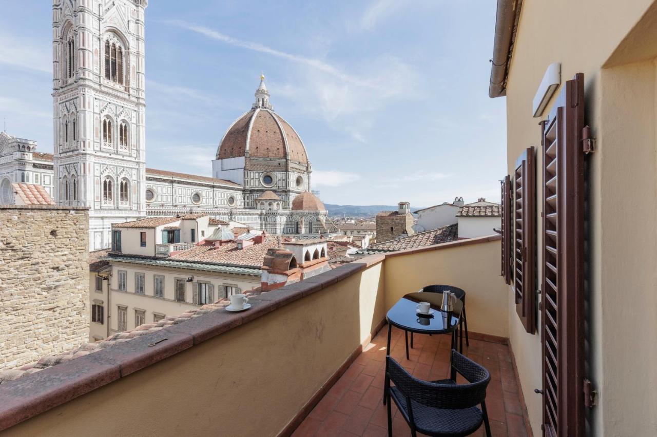 Duomo View Apartment — 4-Star Luxury Hotel in Florence, Italy