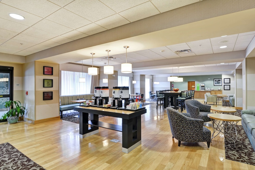 Hampton Inn Tunkhannock - photo 5