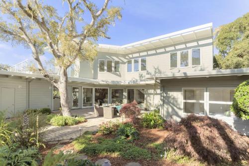 3954 Lilli Pad home — 4-Star Luxury Hotel in Carmel, United States