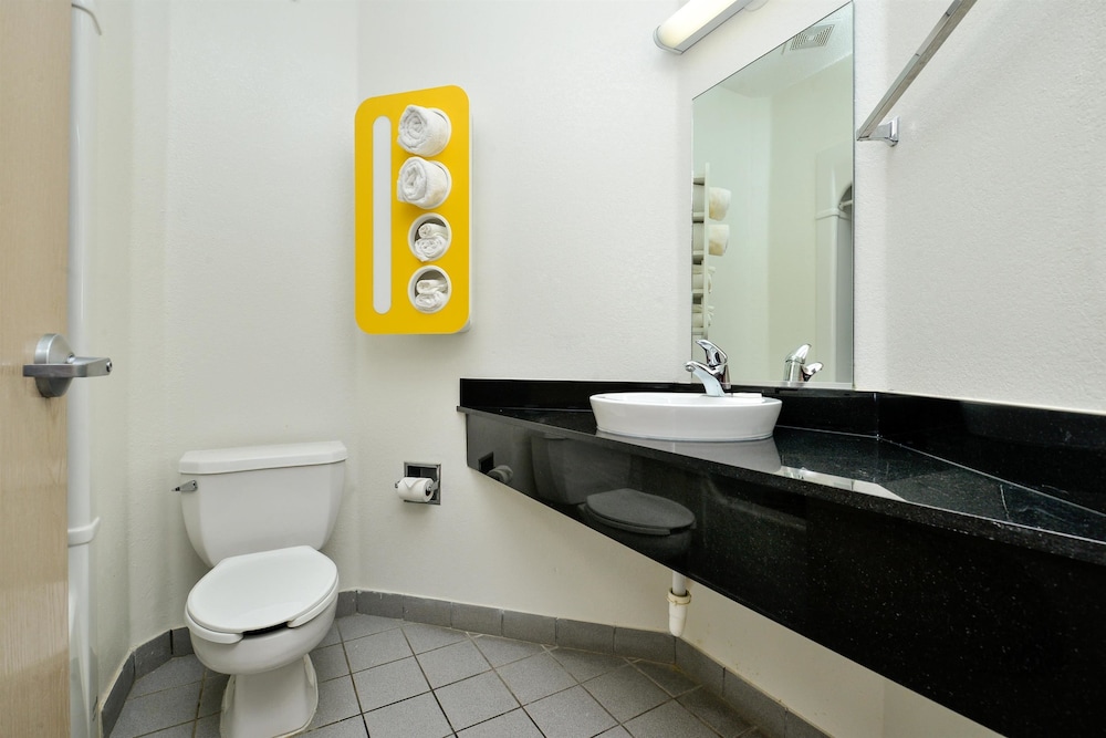 Motel 6 McKinney TX North - photo 23
