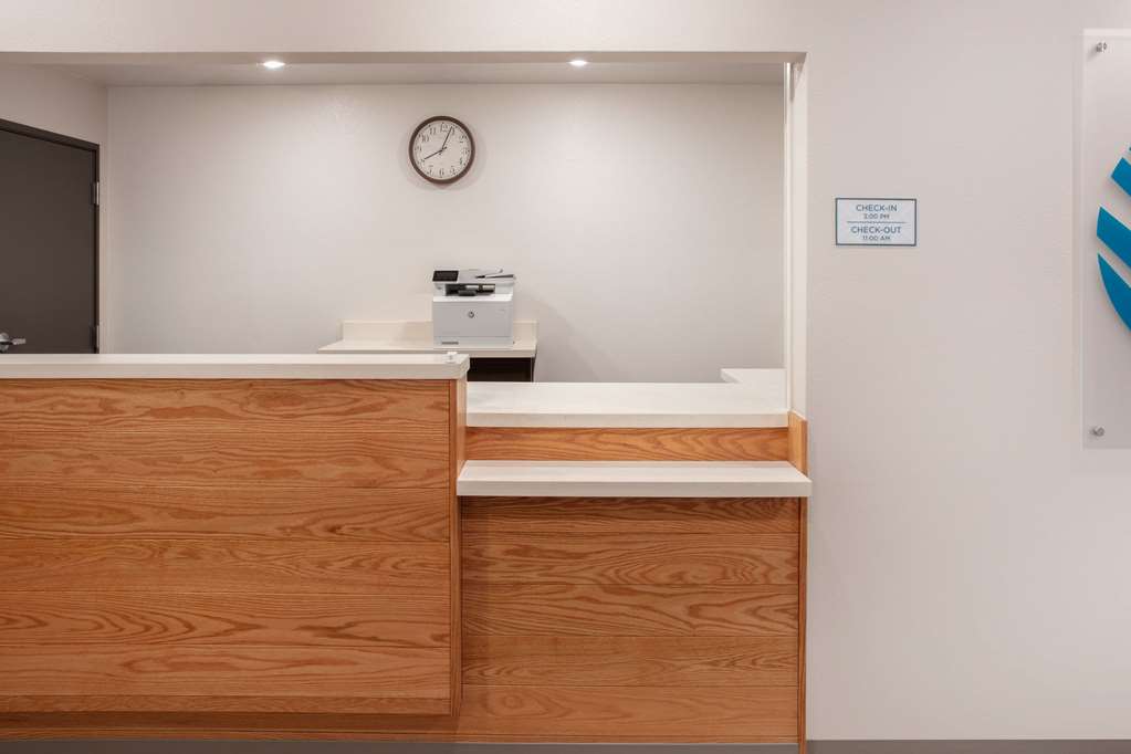 WoodSpring Suites Washington DC East Arena Drive - photo 5