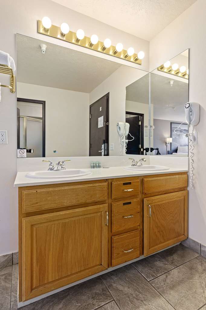 SureStay Hotel by Best Western Twin Falls - photo 32