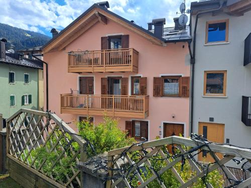 Casa Bruna — 4-Star Luxury Hotel in Andalo, Italy