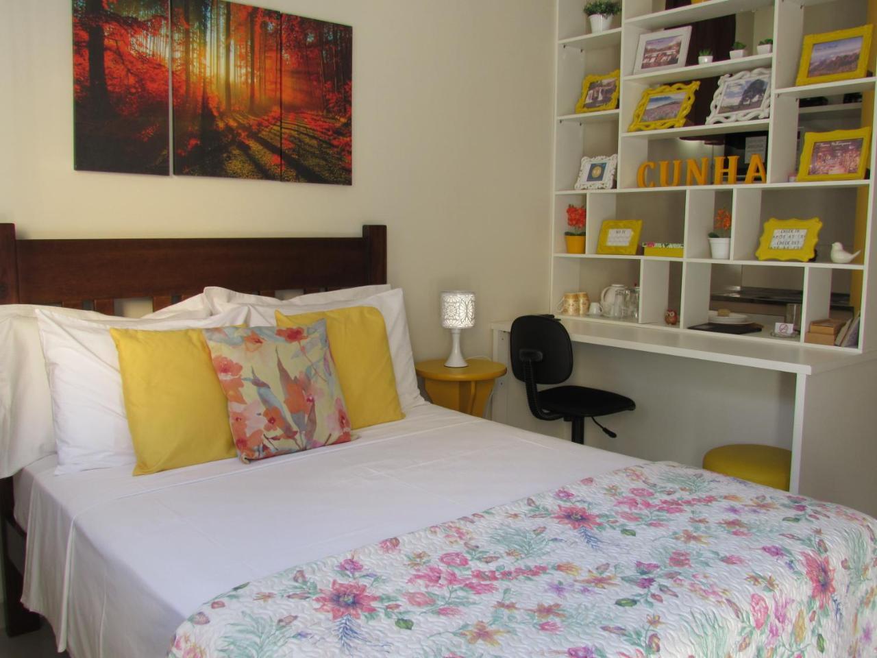 Hospedagem Quarto Chic Centro Cunha — 4-Star Luxury Hotel in Cunha, Brasil