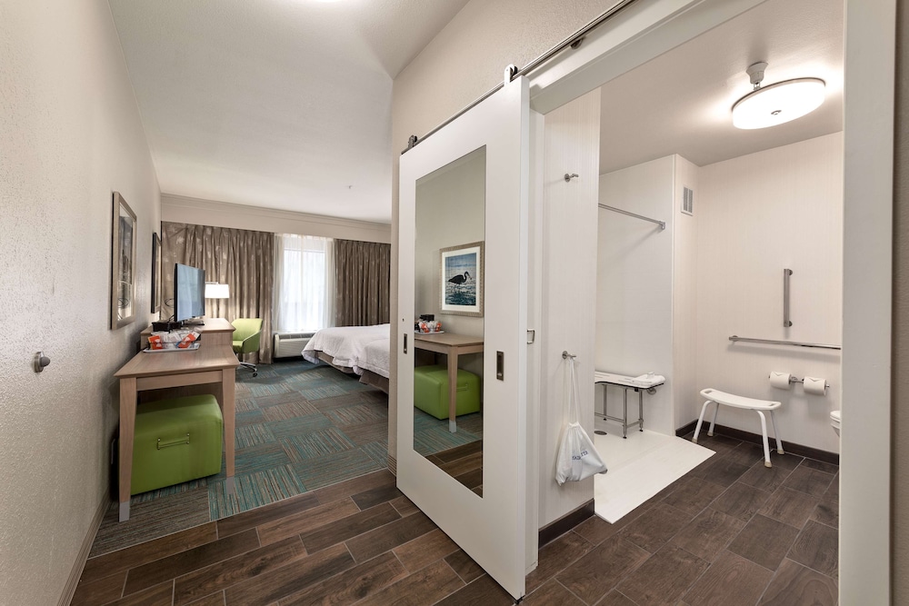 Hampton Inn Niceville Eglin Air Force Base - photo 9
