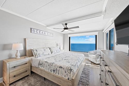 Extraordinary Oceanfront Escape Private Balcony in Ocean City, United States
