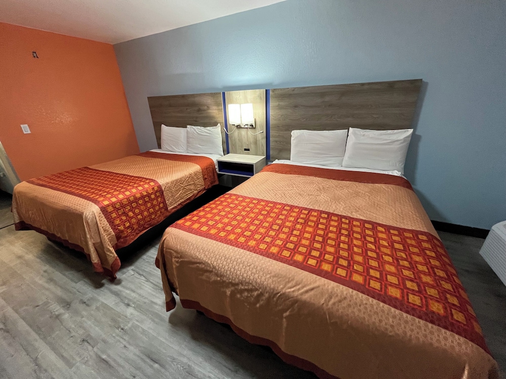 Lovington Inn - photo 9