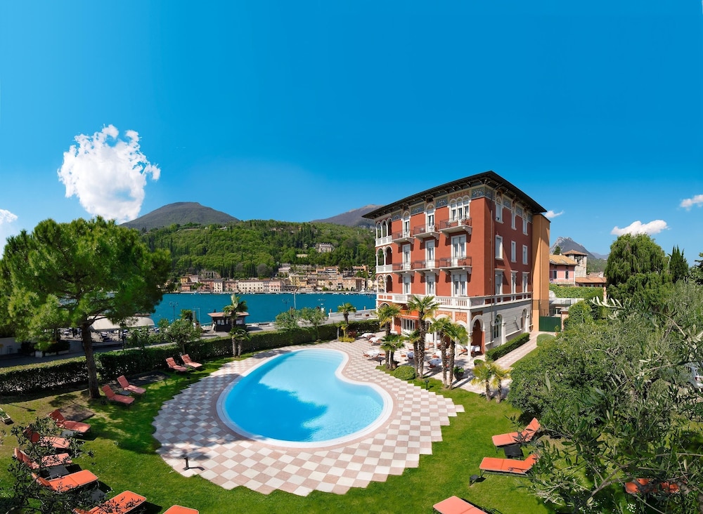 Hotel Milano - last minute hotel in Toscolano Maderno