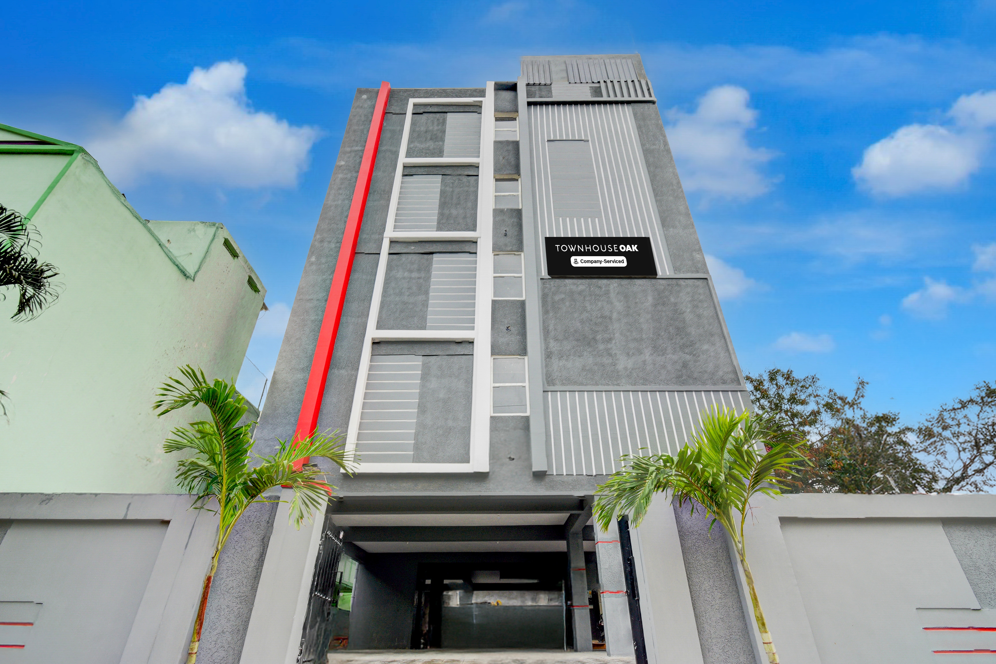 Super Townhouse Oak Nagaram Lake Hyderabad — 4-Star Luxury Hotel in Hyderabad, India