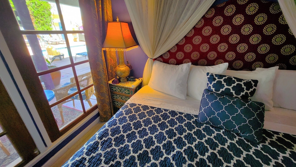 El Morocco Inn and Spa Resort - photo 11