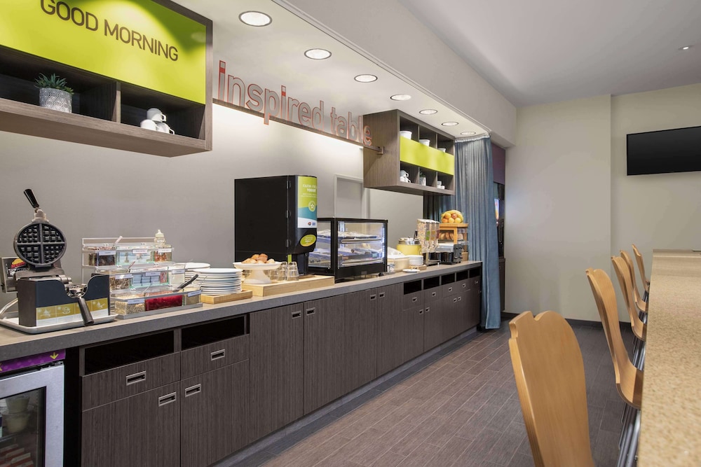 Home2 Suites by Hilton Phoenix Tempe University Research Park - photo 33