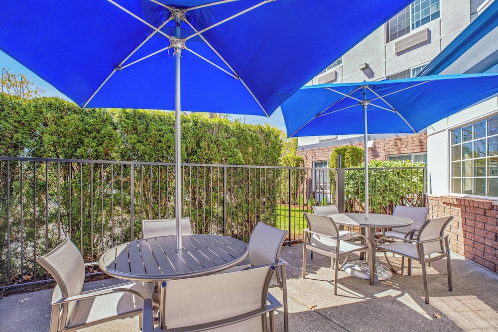 Holiday Inn Express Hotel & Suites Portland Jantzen Beach by IHG - photo 113
