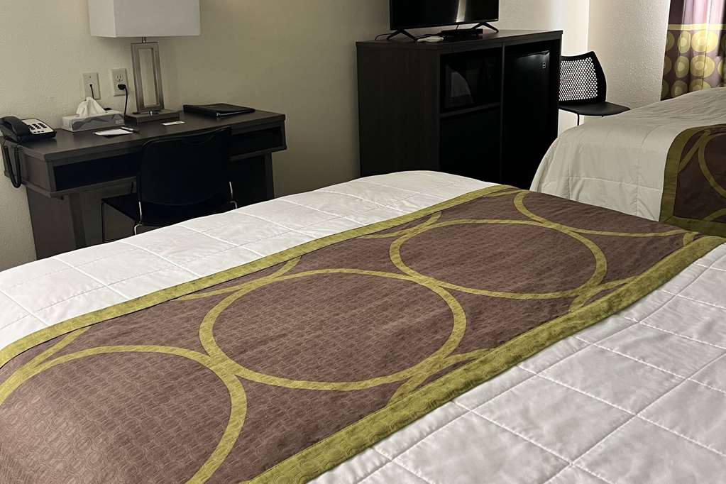 Super 8 by Wyndham Nebraska City - photo 11