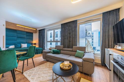 Glow Apartments Letnica Apartamenty Przystań Siódme Niebo — 4-Star Luxury Hotel in Gdansk, Poland