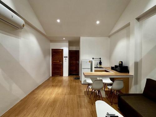 Minimal2 MaeHaad — 4-Star Luxury Hotel in Koh Tao, Thailand