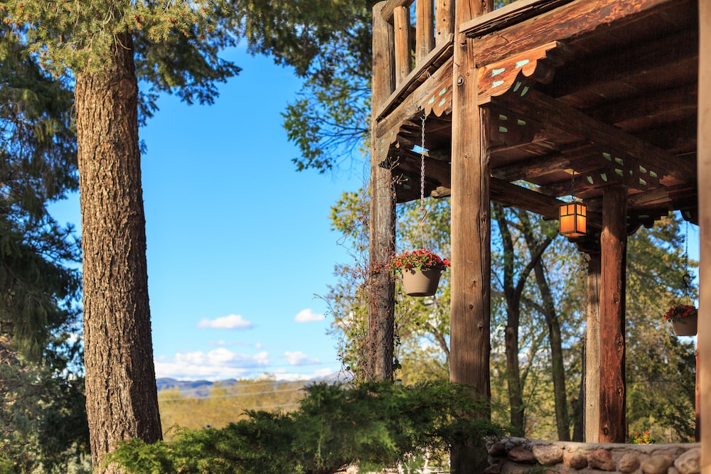 Inn Of The Turquoise Bear - photo 58