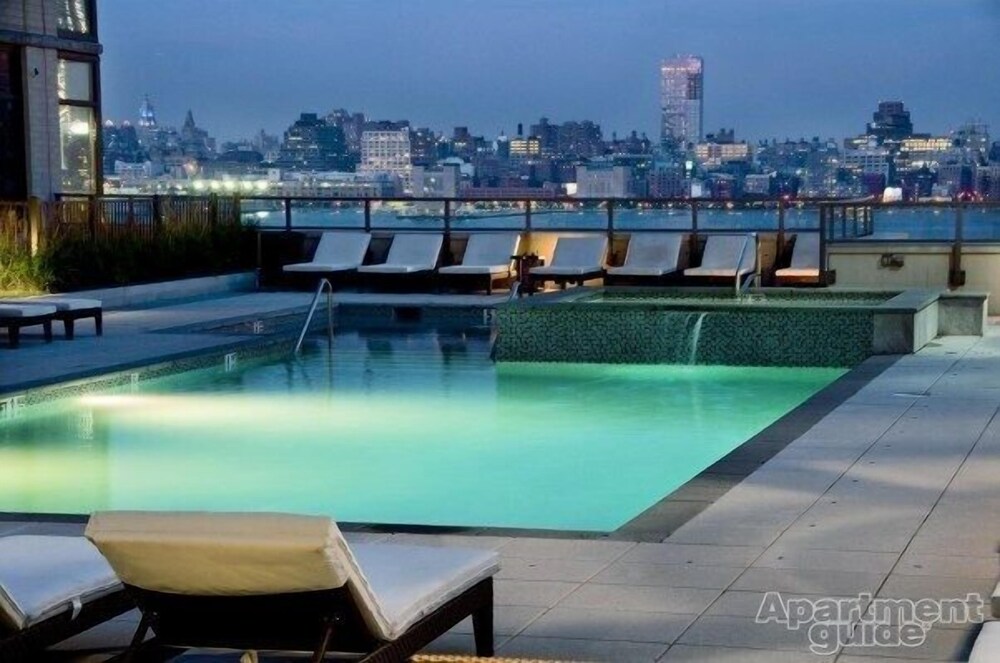 M Suites at Newport - photo 16
