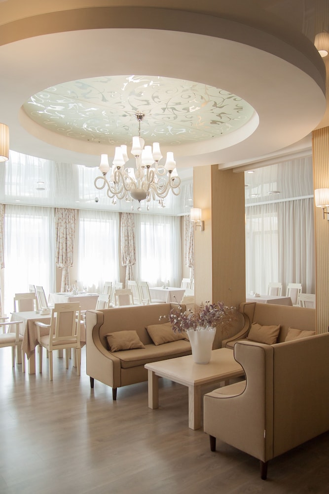 Sovskiye Prudy Hotel Kiev — hotel near Ihor Sikorsky Kyiv International Airport (Zhuliany)
