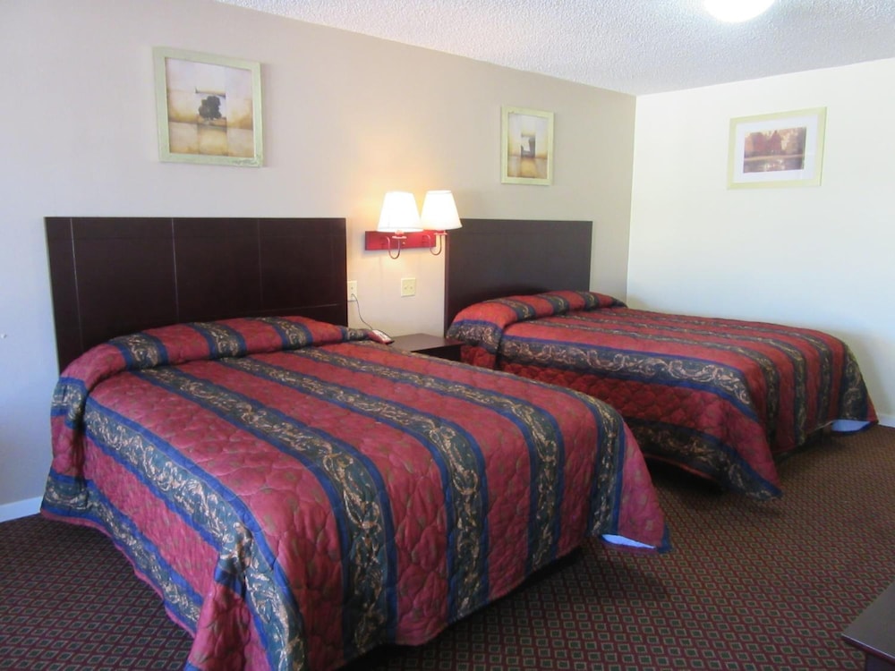Royal Inn Abilene - photo 26