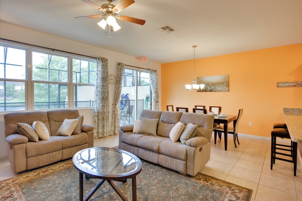 4 Mi to Disney: Compass Bay Resort Gem w Views - photo 5