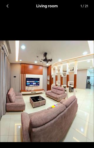 Bandar Alam Masai Staycation Netflix Unifi Prime Hotstar — hotel near Seletar Airport