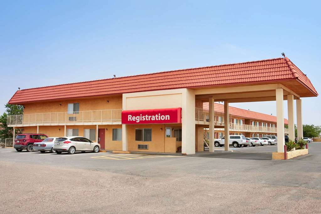 Travelodge by Wyndham Winslow - featured photo