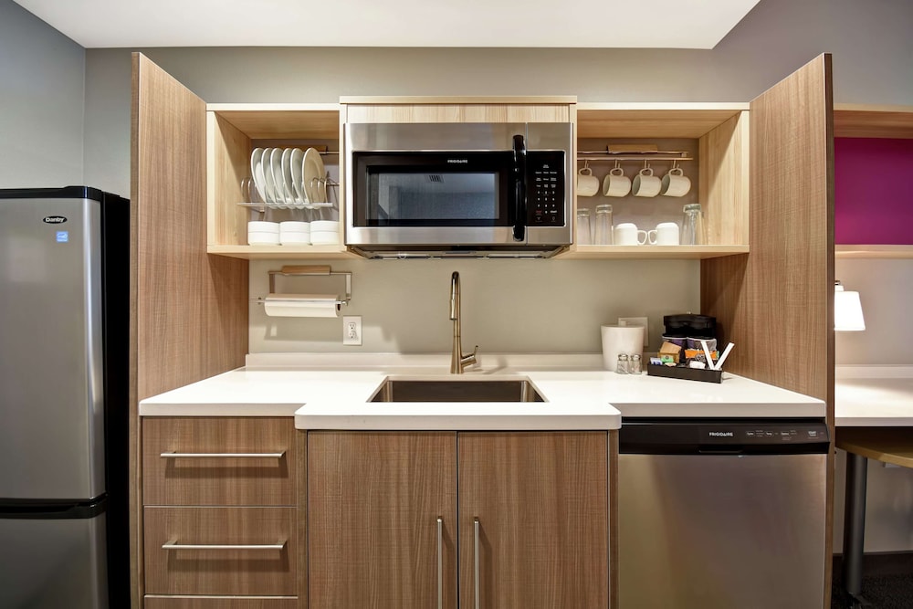 Home2 Suites by Hilton Georgetown - photo 13