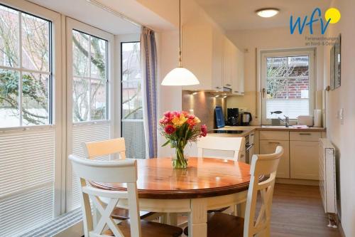 Fasanenhof Ferienwohnung Fabian — 4-Star Luxury Hotel in Juist, Germany