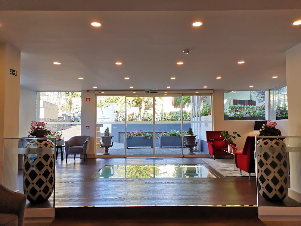 Santa Cruz Village Hotel in Santa Cruz, Portugal