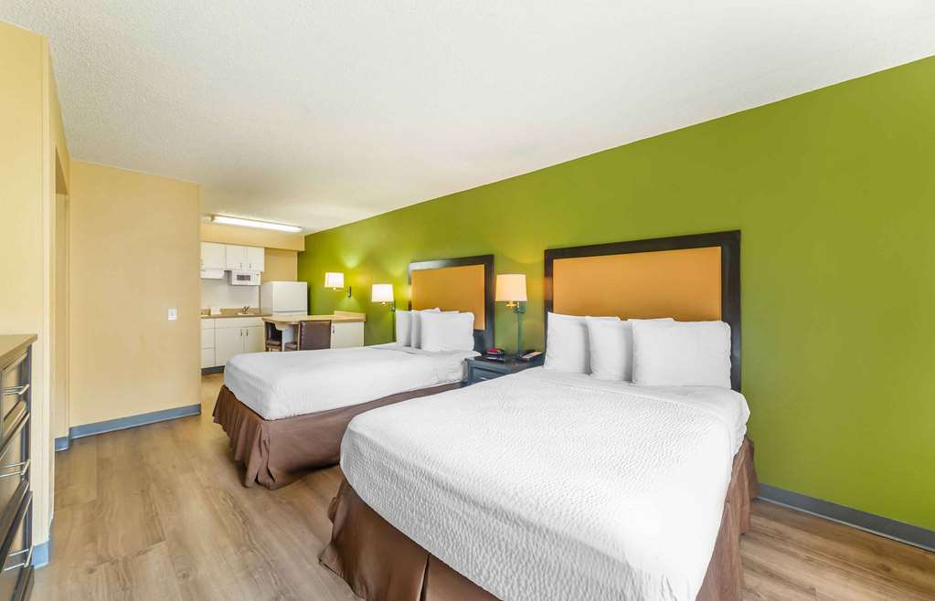 Extended Stay America Suites Fort Lauderdale Tamarac - photo 13