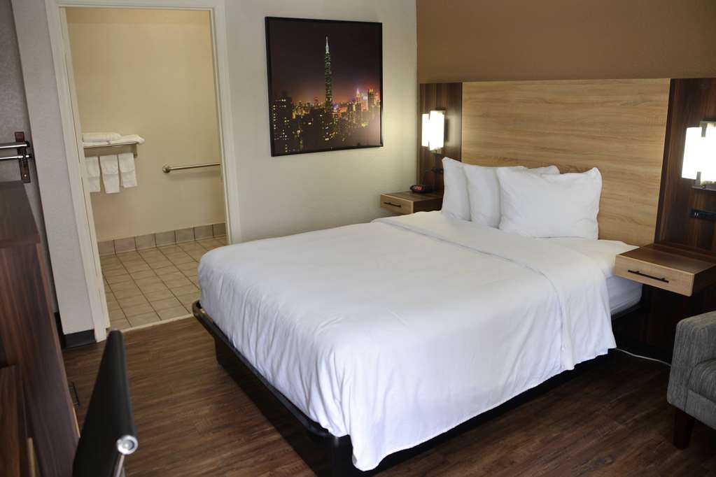 Baymont by Wyndham Santee - photo 13