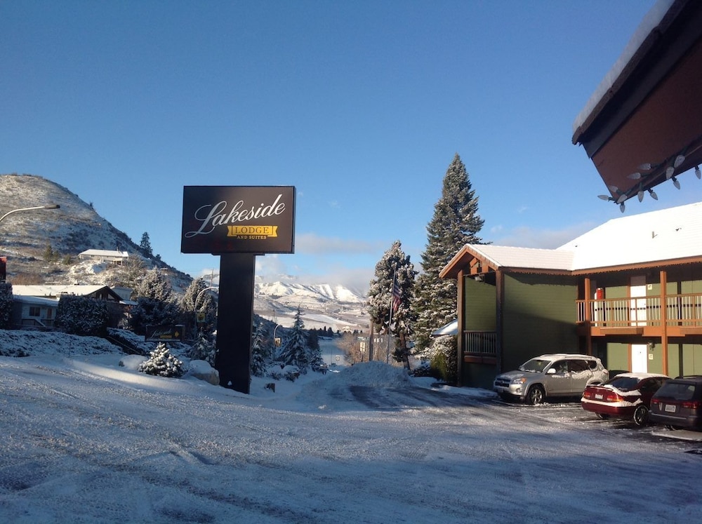 Lakeside Lodge And Suites - photo 63