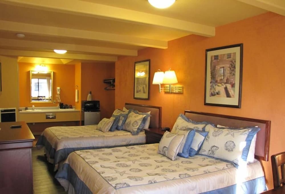 Coast Inn and Spa Fort Bragg - photo 17