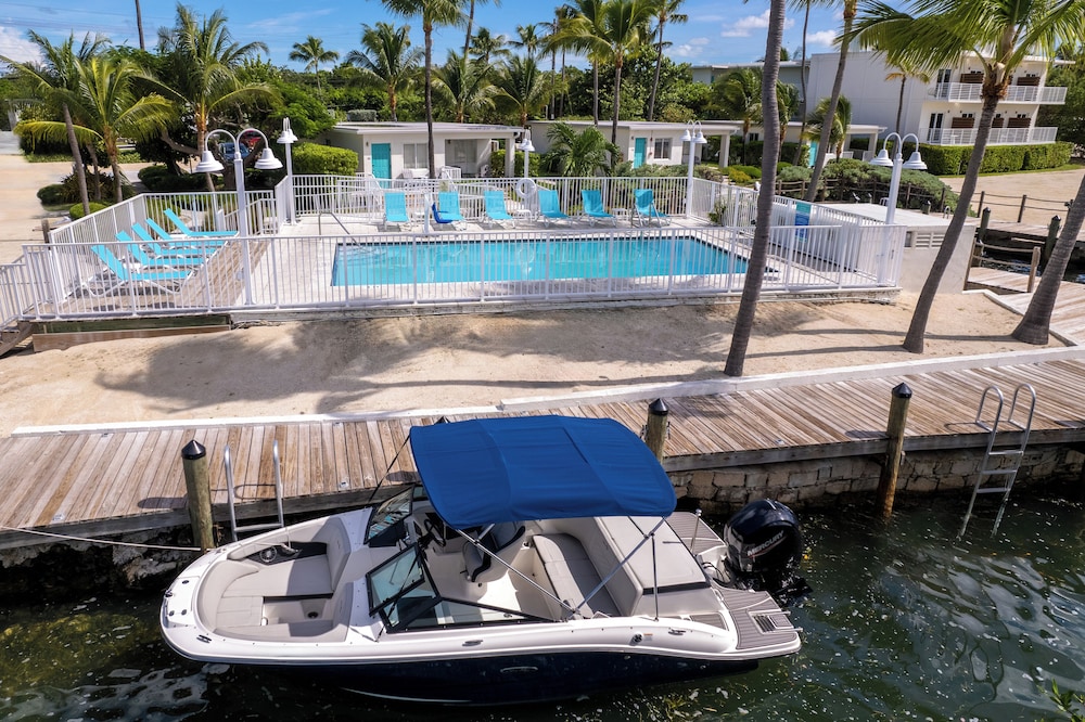 Fisher Inn Resort & Marina - photo 55