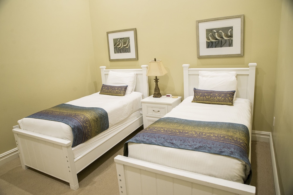 Riverwalk Place Resort & Spa - photo 18