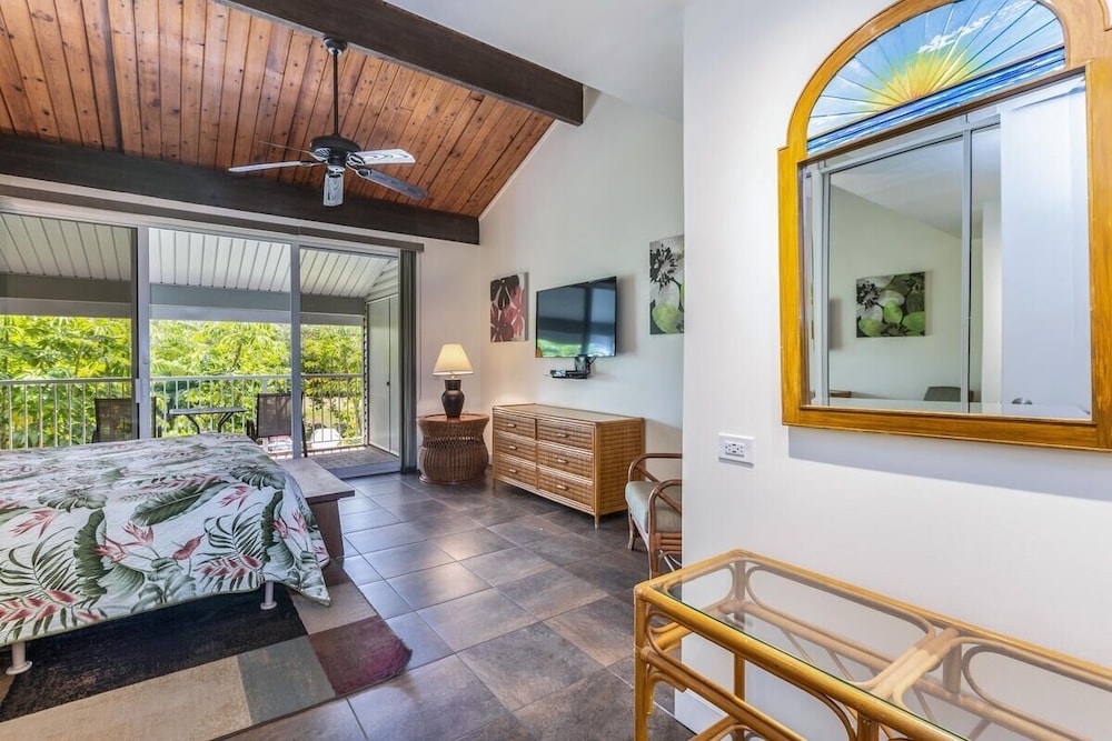 Newly Remodeled Cliffs Resort in Princeville condo - photo 3