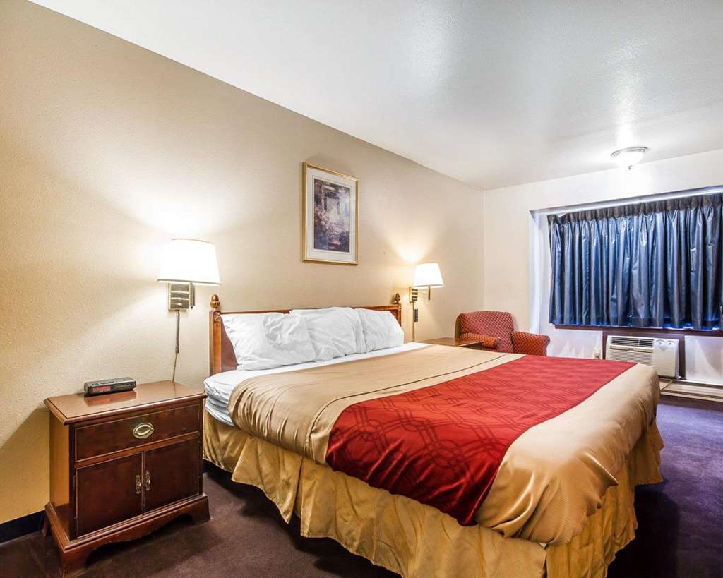 Rodeway Inn & Suites Madison East - photo 24