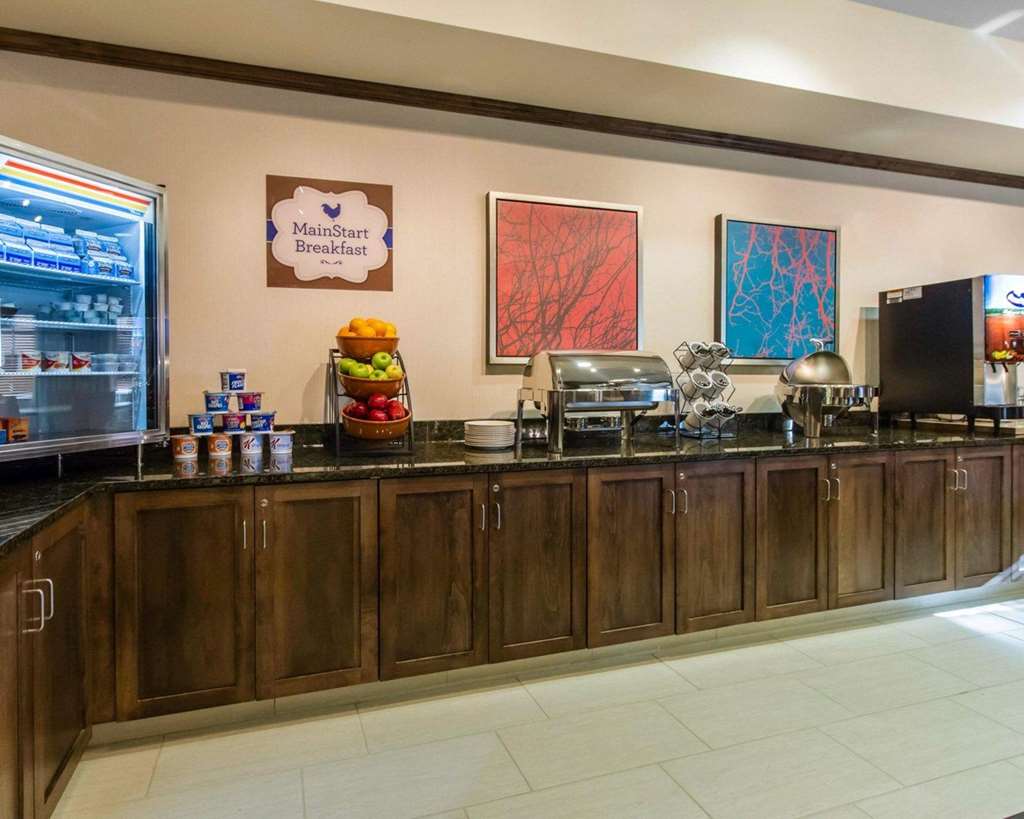 MainStay Suites Watford City Event Center - photo 21