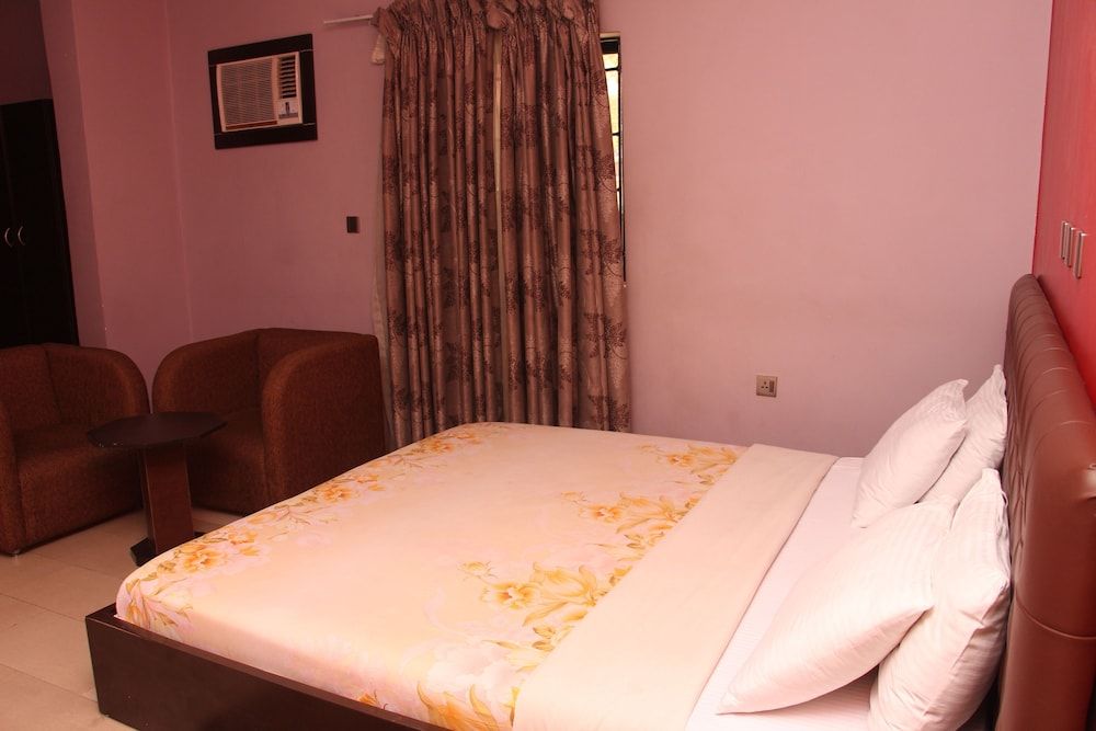 Kriscane Suites Annex — Abuja — photo 2