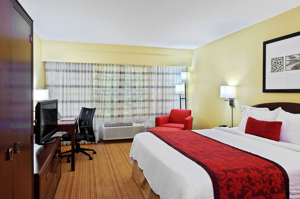 Courtyard by Marriott Athens Downtown - photo 15