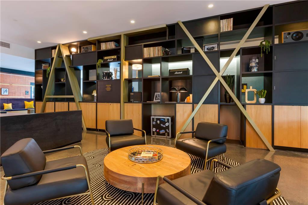 Cambria Hotel Austin Airport - photo 9